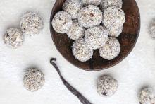 How about a healthy sweet treat of White Chocolate Bliss Balls?